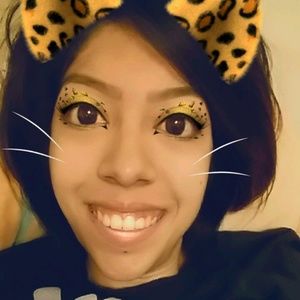 Meet your Posher, Yesenia